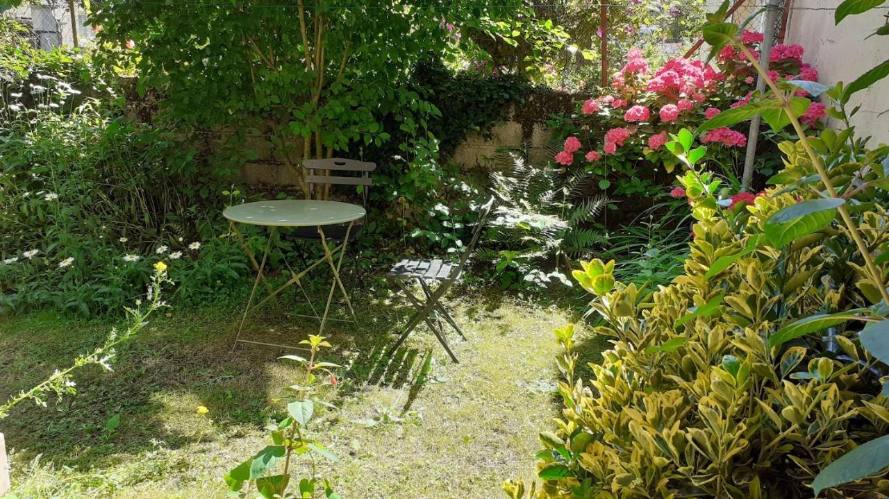 Gite La Lisiere, En Broceliande Neant-sur-Yvel Exterior photo